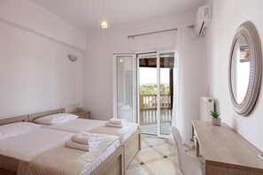 7 bedrooms, iron/ironing board, WiFi, bed sheets - Nefeli villa with swimming pool (RETHYMNO)