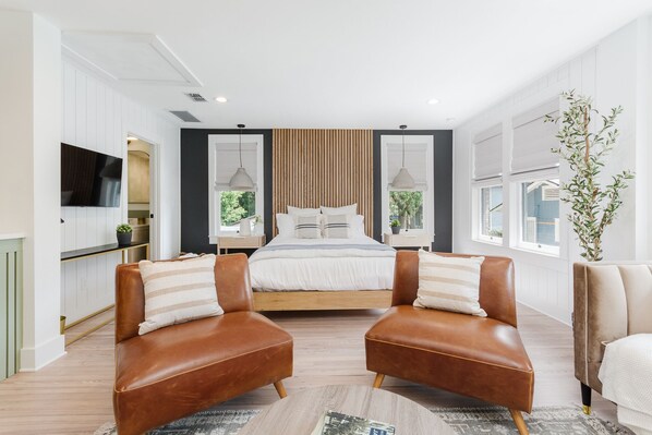 1 bedroom, iron/ironing board, Internet, bed sheets