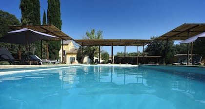 CAD Mas Soli Retraite provençale paisible 32 guest