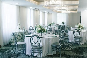 Reception - Hotel Forty Five, Macon, a Tribute Portfolio Hotel (Macon)