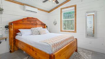 1 habitación, tabla de planchar con plancha, cuna de viaje y wifi