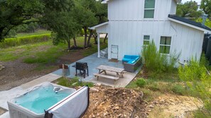 Outdoor dining - Private container pool with pond and hot tub with views (Spring Branch)