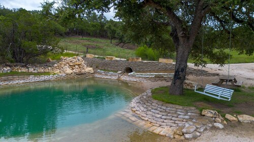 Spring Break | Hot Tub, Pool, Farm Stay