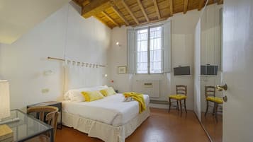 3 Schlafzimmer, BĂŒgeleisen/BĂŒgelbrett, kostenloses WLAN, BettwĂ€sche