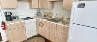 Historic Thomas House Unit B