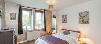 Home-from-home; 10 mins from city centre; Free on-street parking; Well-equipped