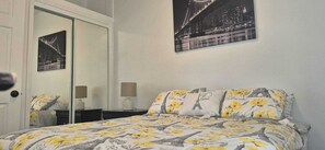 2 habitaciones, tabla de planchar con plancha y wifi gratis 