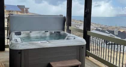 Beautiful Lake View - Sleeps 26+ - Hot Tub - Deck - Cabin