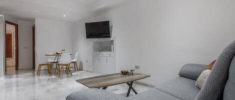 Fernseher