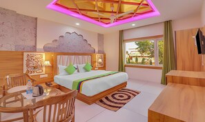 Standard Room,Maple | Individually furnished, desk, iron/ironing board, rollaway beds - Treebo Royal Mirage, Bhupatwala (Haridwar)