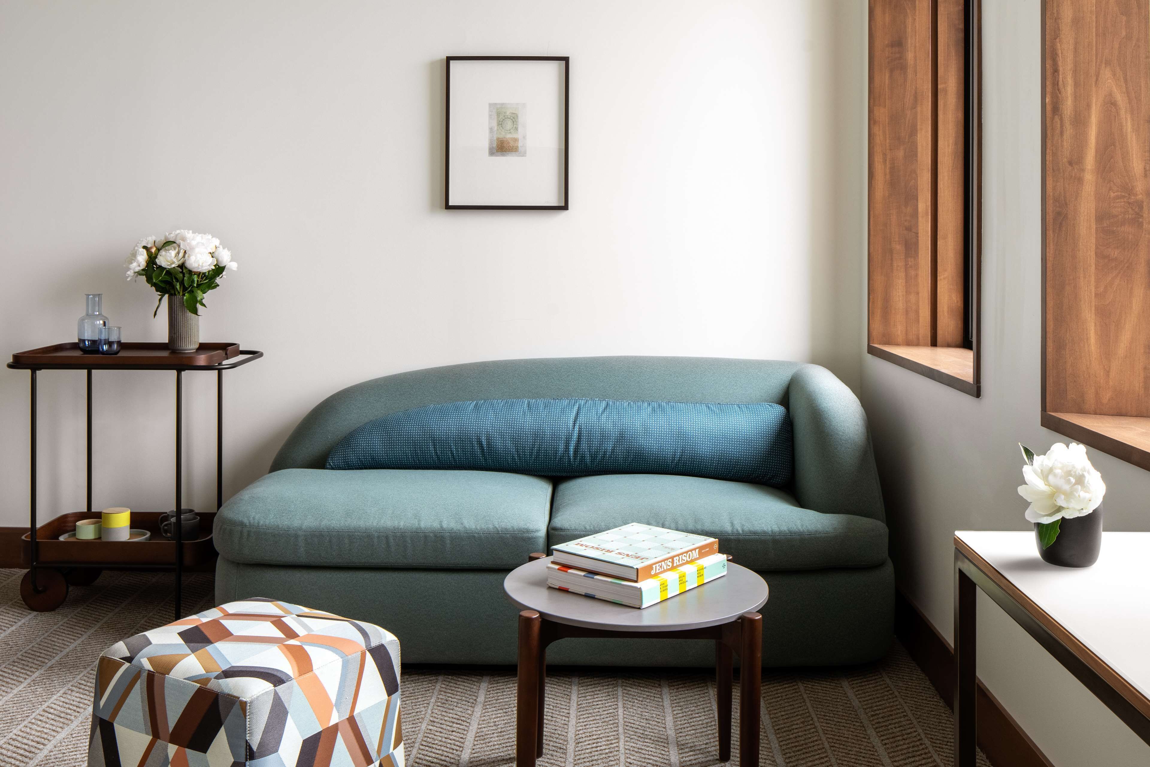 45-inch led tv with satellite channels, tv