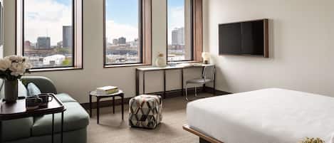 Premium bedding, in-room safe, desk, laptop workspace