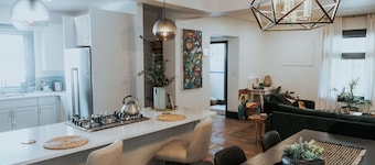 Renovated. Modern. Downtown + 1.5 Miles to Stadium