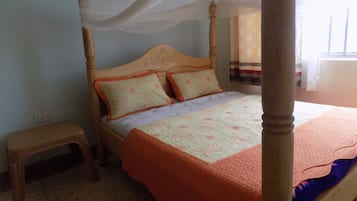 1 habitación y ropa de cama
