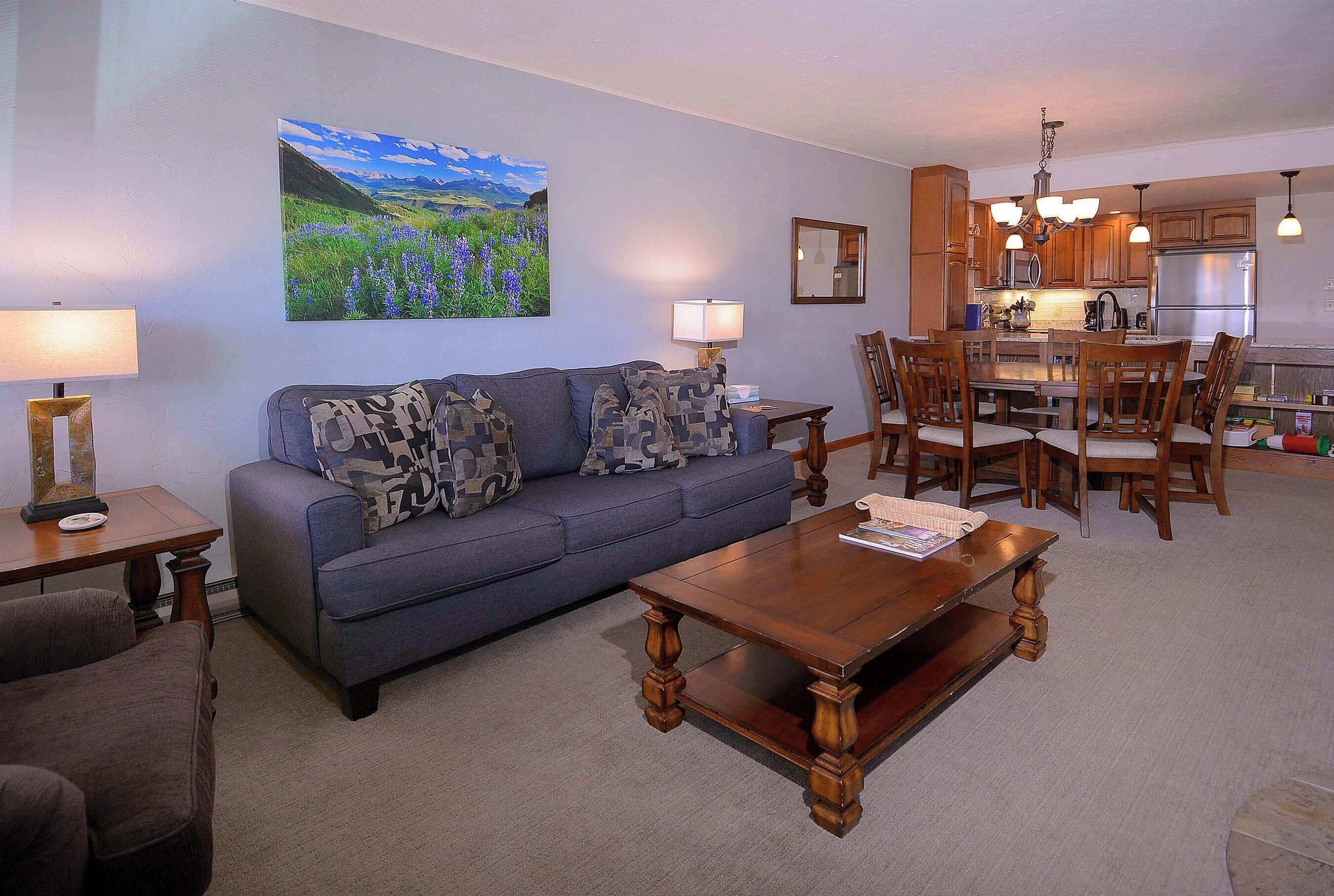 TV, fireplace, offices