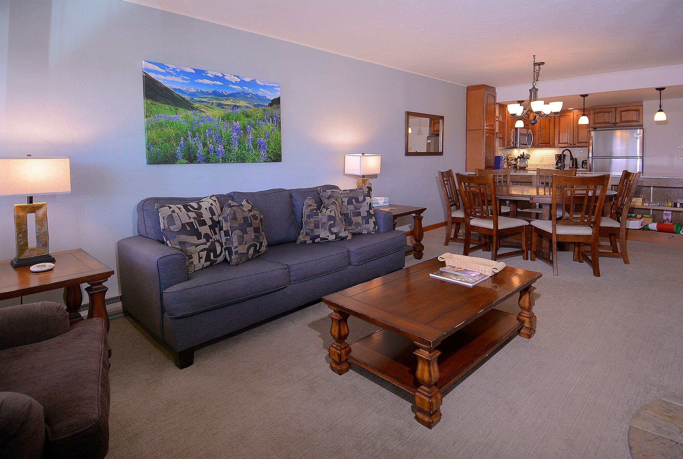 Columbine Slopeside, 2BR, Ski in/out, Hot tub