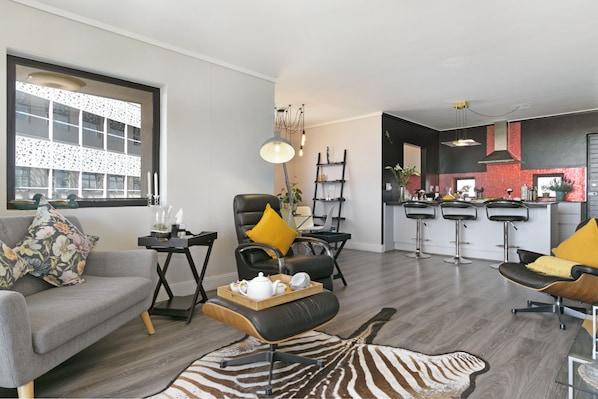 Executive Apartment | Living area