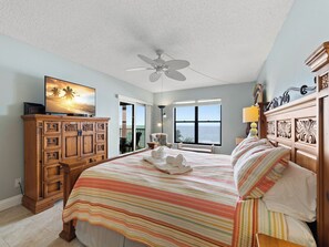 Condo (2 Bedrooms) | Property amenity - Reflections on the Gulf by Distinctive Beach Rentals (Indian Rocks Beach)