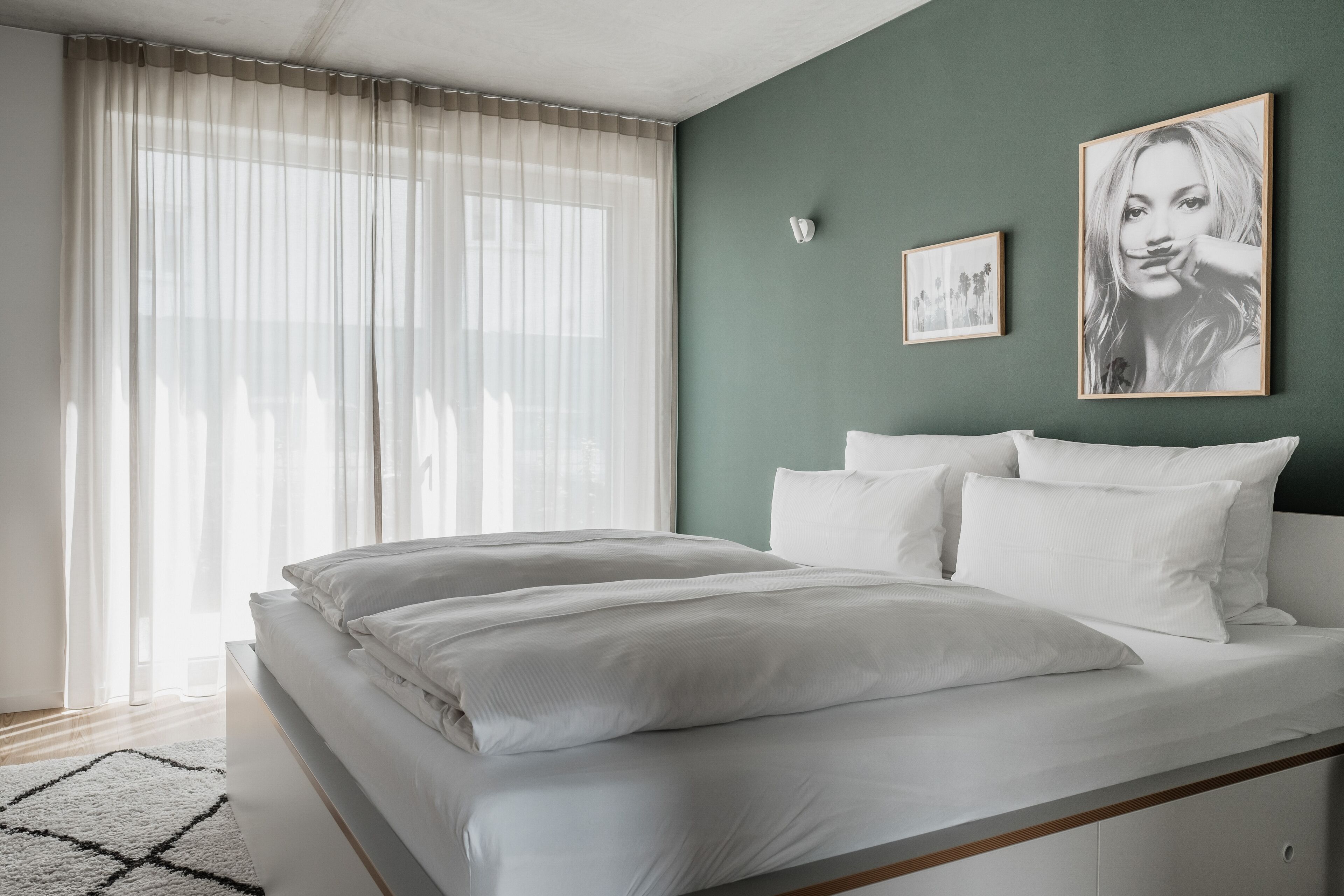 Design Apartment, 1 King Bed | Soundproofing, free WiFi, bed sheets