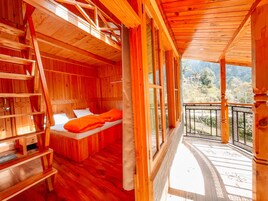 Superior Double ensuite with River View