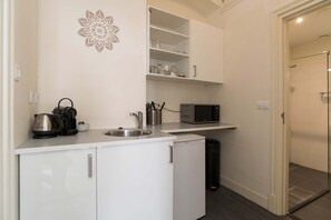 Fridge, microwave, coffee/tea maker