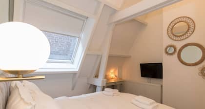 Six Boutique Hotel - Luxury Quadruple Room