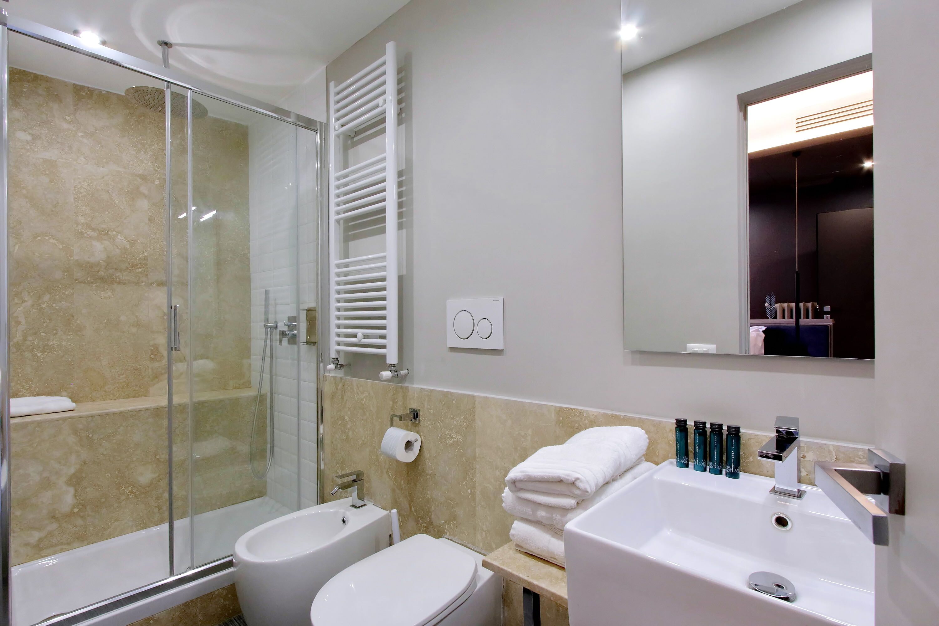 Photo - Vico Fashion District