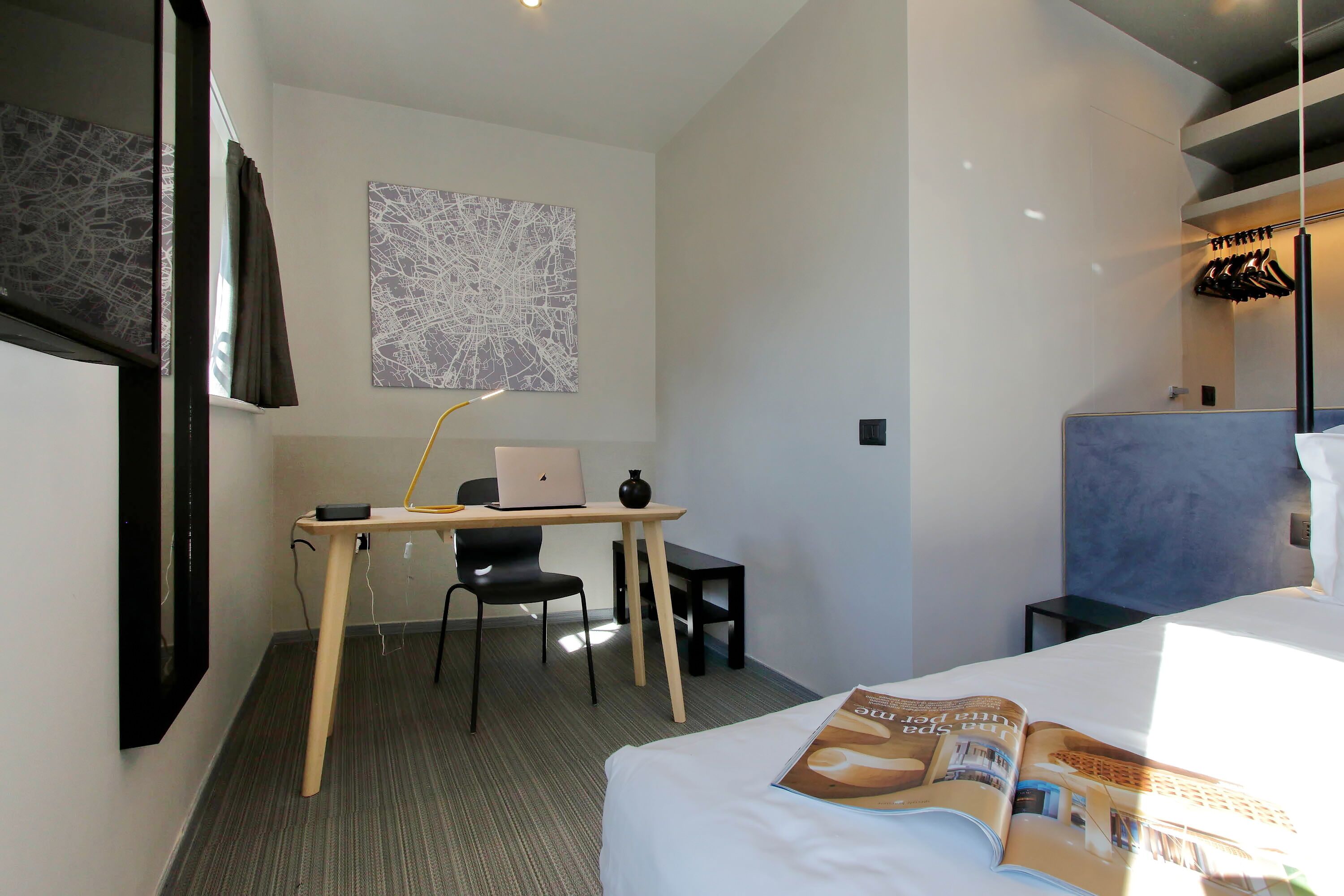 Photo - Vico Fashion District