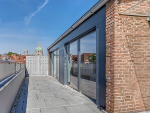 Two-Bedroom Penthouse Suite with rooftop terrace | Balcony view