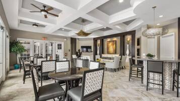 7 habitaciones y wifi gratis