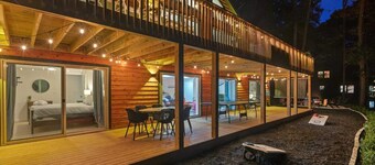 2 Kayaks & 1 Canoe To Explore The Lake * Private Dock For Your Boat!* Disney+*Grill