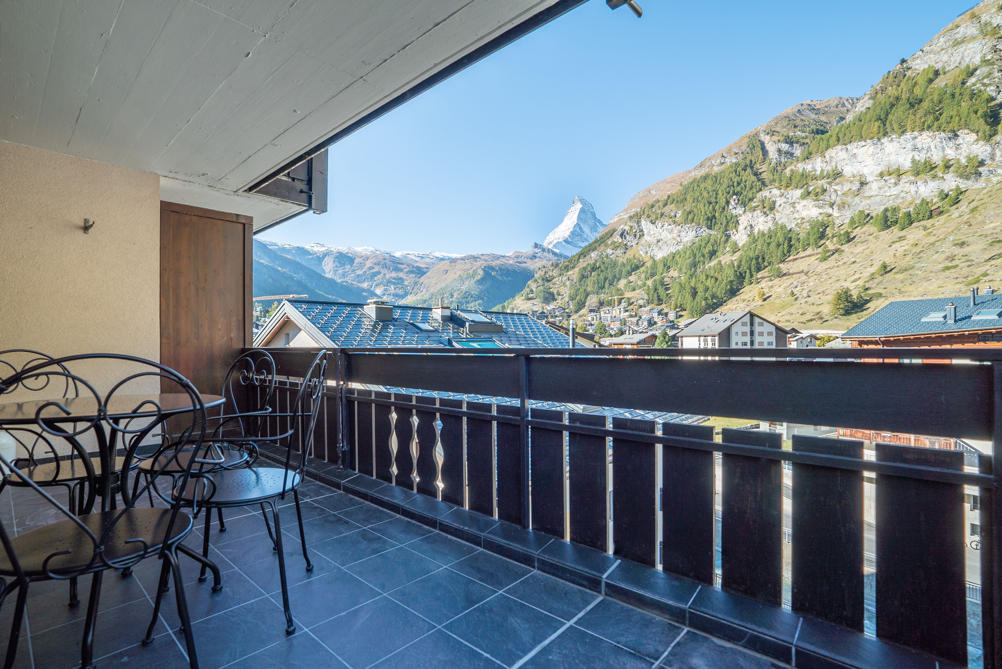 Two-Bedroom Apartment with Matterhorn View (3rd floor) | View from room