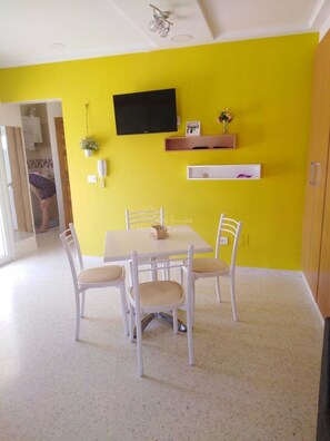 Dining - Magnificent apartment (Susah)