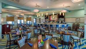 Bar (on property) - Private Movie Theater!  Up to 20 Guests! (Davenport)