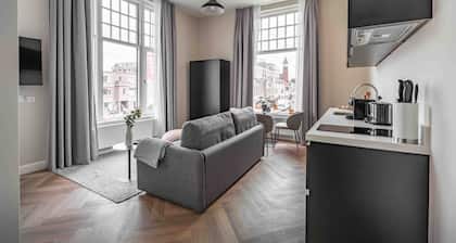Limehome Den Haag Keizerstraat