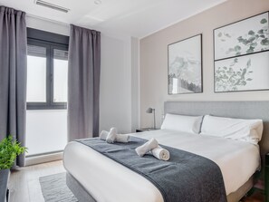 Apartment, 1 Bedroom (L) | Laptop workspace, free WiFi, bed sheets - Limehome Madrid Calle de Don Ramón de la Cruz (Madrid)