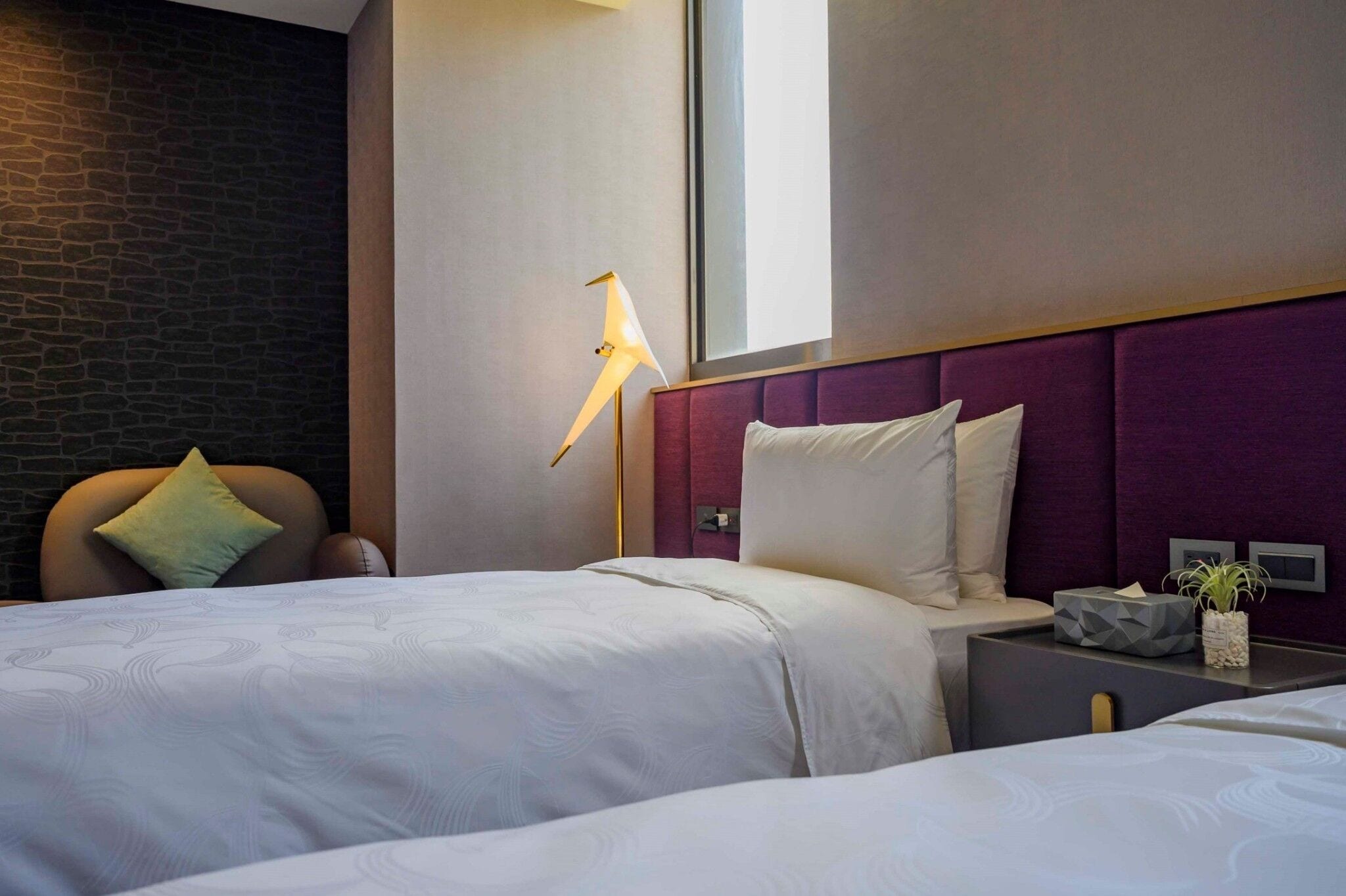 standard twin room | 1 bedroom, desk, laptop workspace, blackout curtains