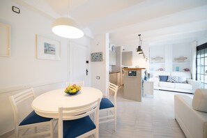 Dining - Ivet - Beautiful apartment in Punta Romana (L'Escala)