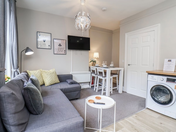 24 Baxtergate - Whitby