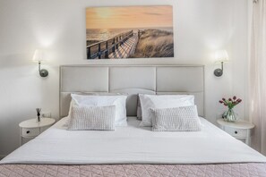 4 chambres, fer et planche à repasser, Wi-Fi, draps fournis