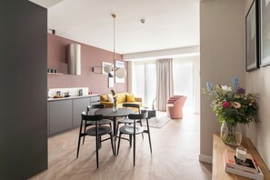 Fridge, microwave, oven, stovetop - YAYS Antwerp Opera by Numa (Antwerp)