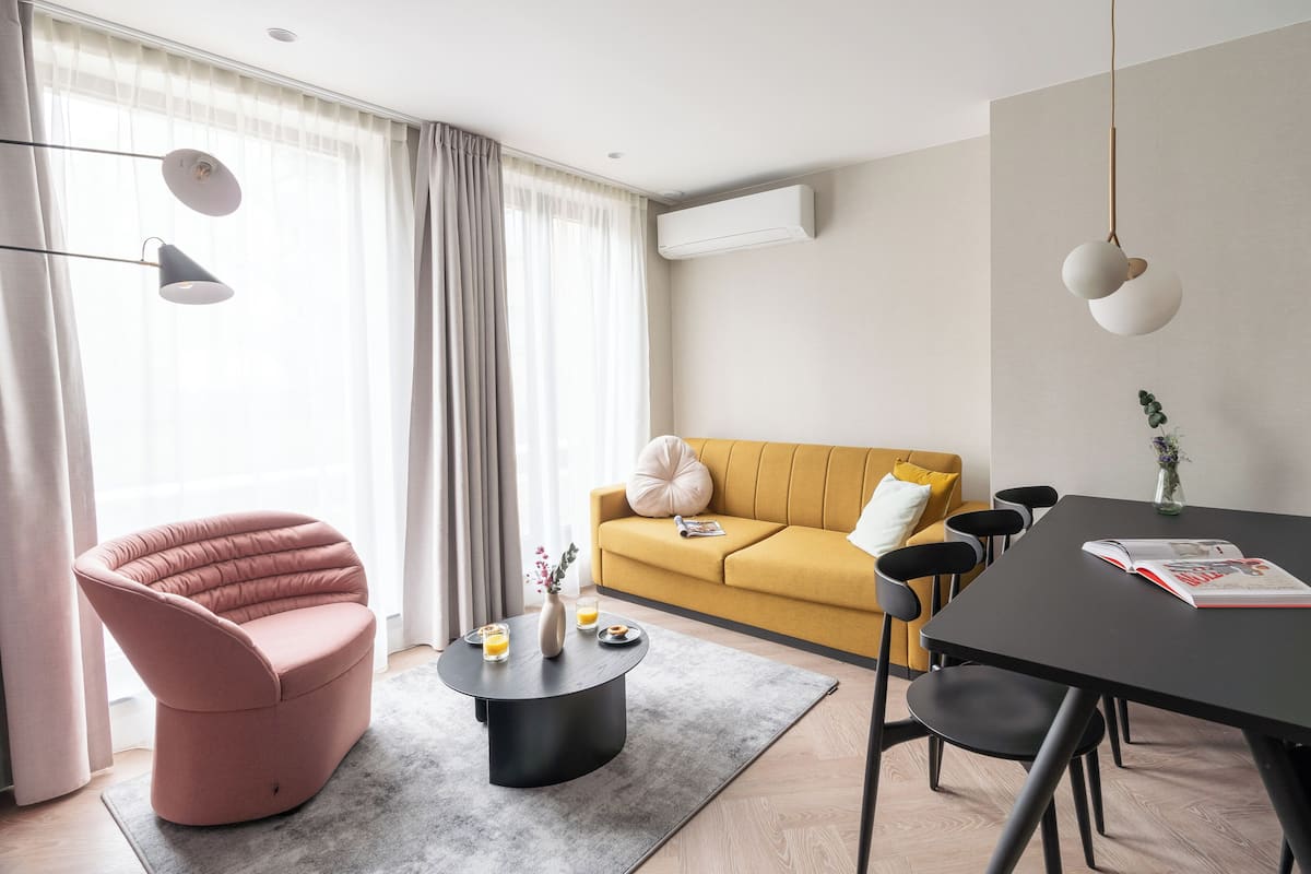 2 Bedroom Apartment,Sofa Bed, Accessible