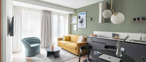 1 quarto, roupas de cama premium, cofres nos quartos