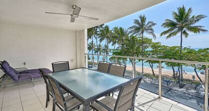 3 Bedroom 2 Bathroom 2nd Floor Beachfront Meridien Apartment Trinity Beach