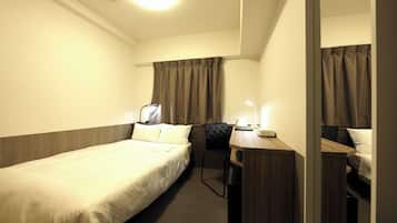 1 室のベッドルーム、デスク、WiFi (無料)、ベッドシーツ