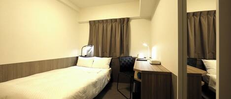 1 bedroom, desk, free WiFi, bed sheets