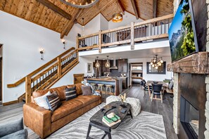 Smart TV, fireplace, stereo