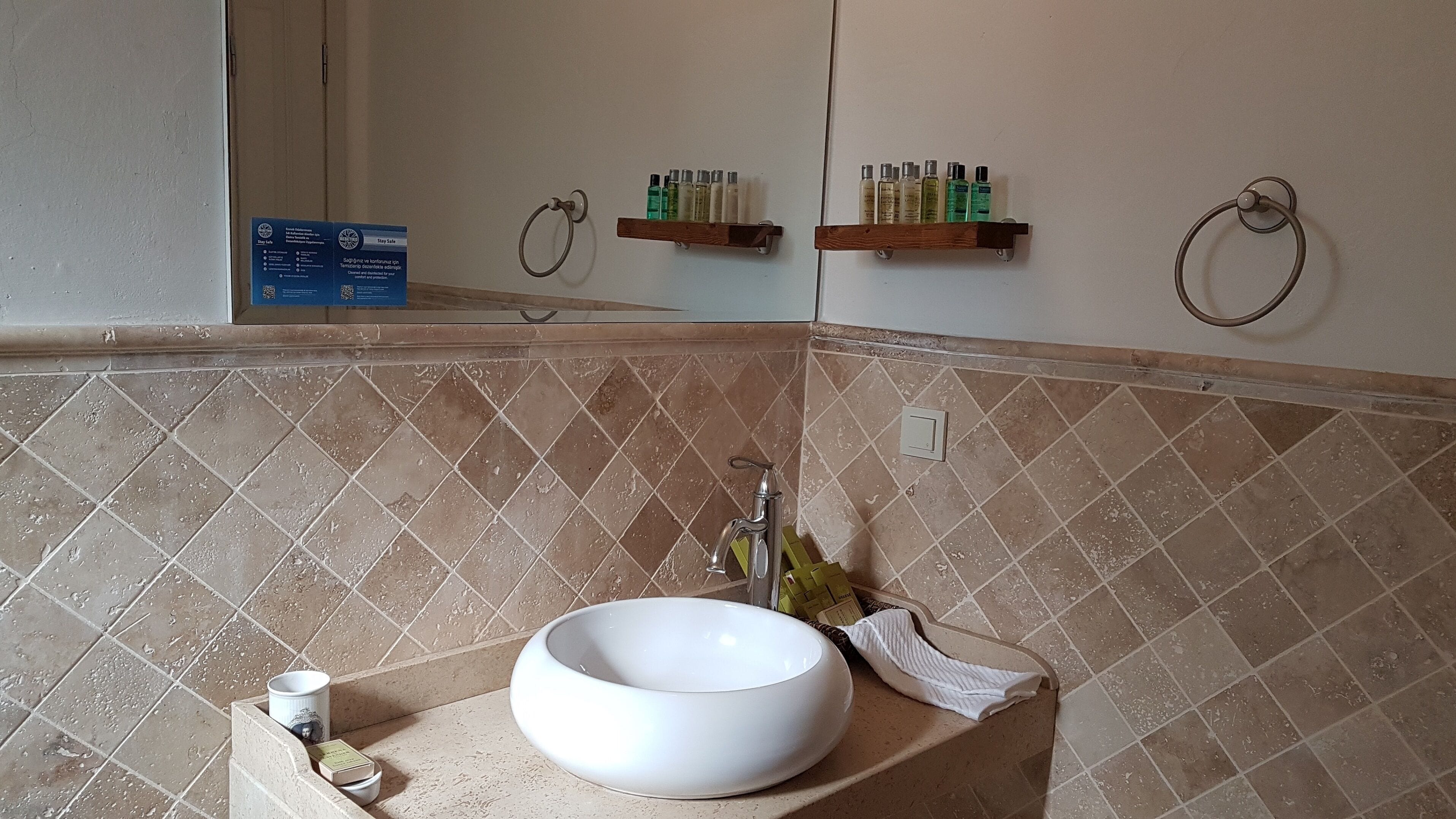 Superior Quadruple Room | Bathroom | Designer toiletries, hair dryer, slippers, bidet