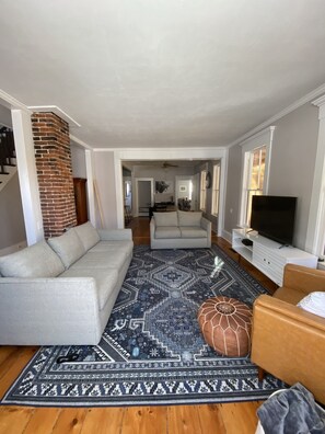 Smart TV, videogiochi, libri