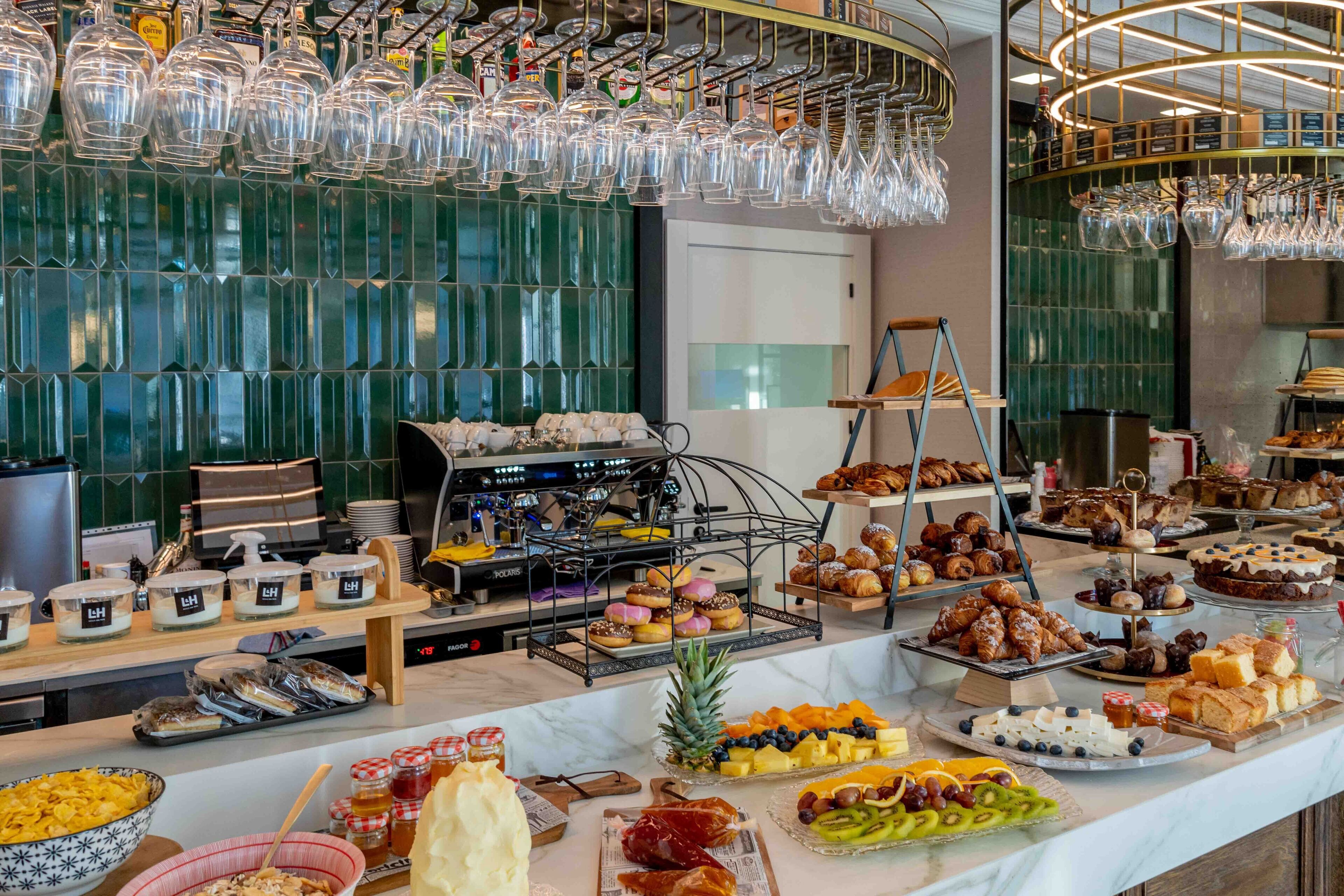 Daily buffet breakfast (EUR 18 per person)